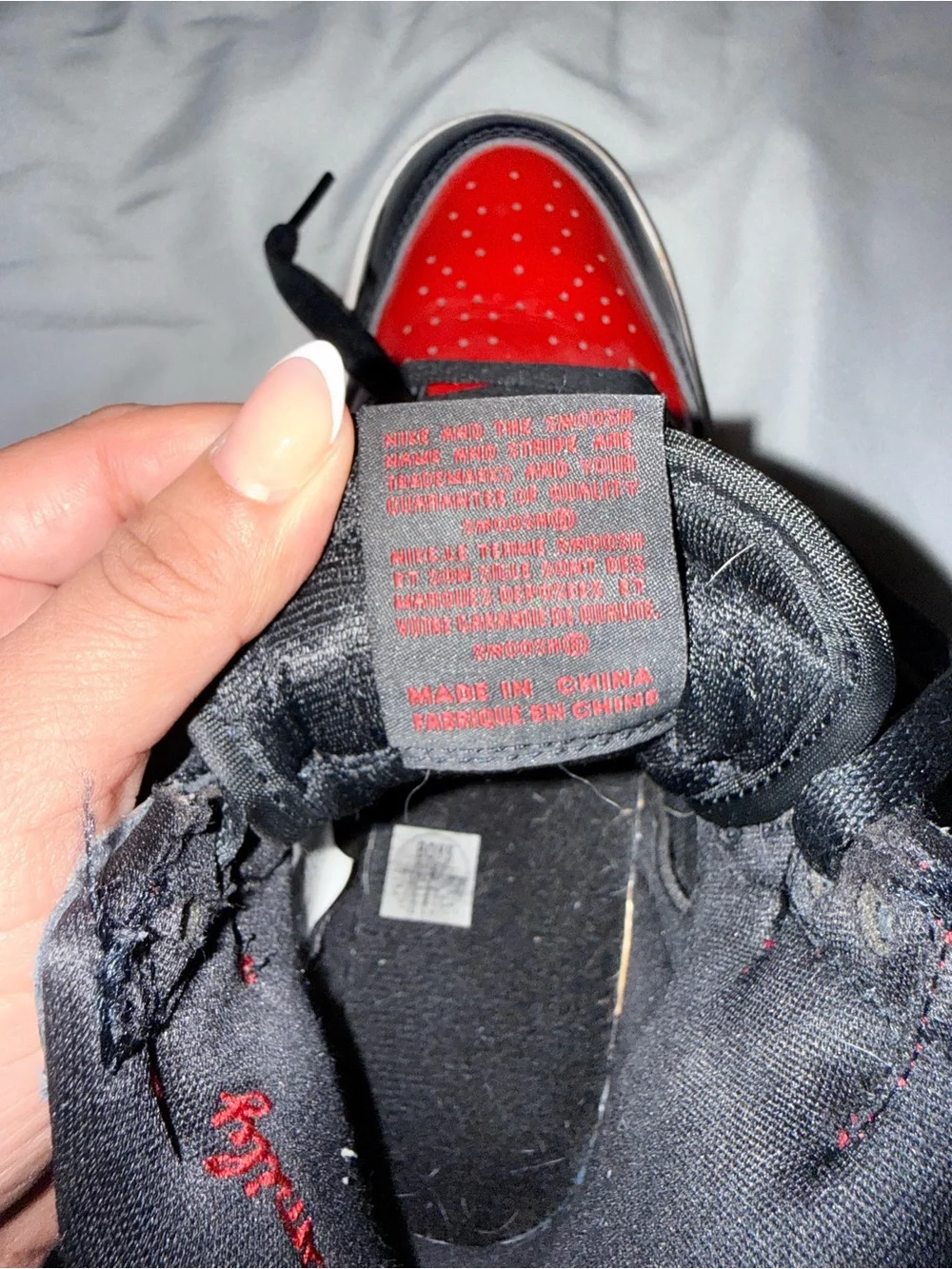 Nike Air Jordan 1 High - Black/Red